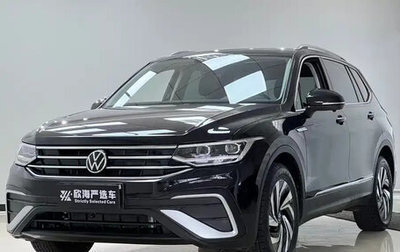 Volkswagen Tiguan II, 2023 год, 2 589 099 рублей, 1 фотография