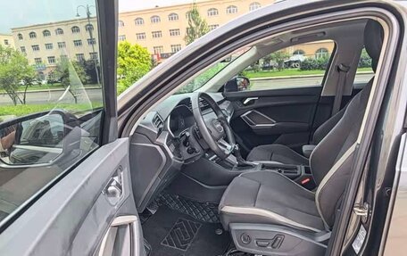 Audi Q3, 2023 год, 2 700 000 рублей, 17 фотография