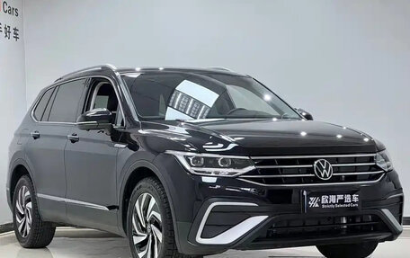 Volkswagen Tiguan II, 2023 год, 2 589 099 рублей, 3 фотография