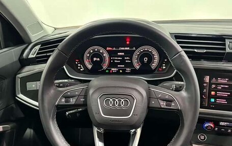 Audi Q3, 2022 год, 2 530 000 рублей, 8 фотография