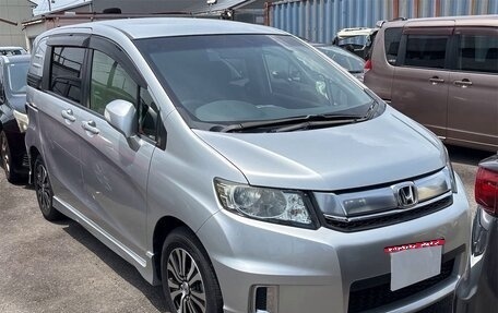 Honda Freed I, 2016 год, 856 000 рублей, 7 фотография