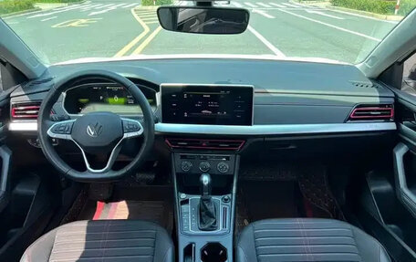 Volkswagen Lavida, 2023 год, 1 250 001 рублей, 8 фотография