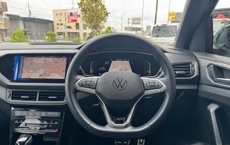 Volkswagen T-Cross I, 2022 год, 1 180 017 рублей, 9 фотография
