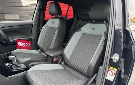 Volkswagen T-Cross I, 2022 год, 1 180 017 рублей, 12 фотография
