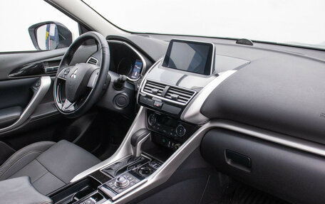 Mitsubishi Eclipse Cross, 2022 год, 2 020 000 рублей, 10 фотография