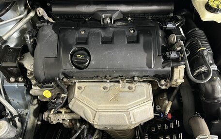 Peugeot 308 II, 2011 год, 490 000 рублей, 17 фотография