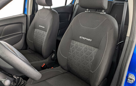 Renault Sandero II рестайлинг, 2017 год, 1 190 000 рублей, 20 фотография
