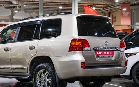 Toyota Land Cruiser 200, 2012 год, 3 399 000 рублей, 12 фотография