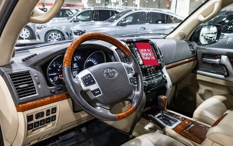 Toyota Land Cruiser 200, 2012 год, 3 399 000 рублей, 16 фотография