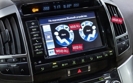 Toyota Land Cruiser 200, 2012 год, 3 399 000 рублей, 20 фотография