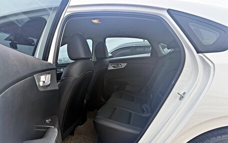 KIA K3, 2022 год, 1 458 000 рублей, 13 фотография