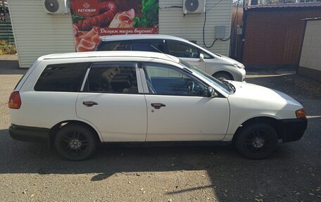 Nissan AD II, 2003 год, 350 000 рублей, 2 фотография