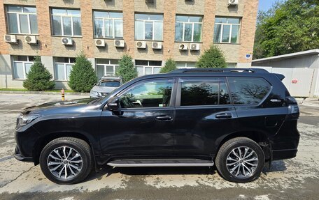 Toyota Land Cruiser Prado 150 рестайлинг, 2021 год, 7 100 000 рублей, 2 фотография