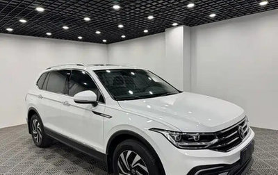 Volkswagen Tiguan II, 2023 год, 2 371 002 рублей, 1 фотография