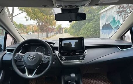 Toyota Corolla, 2023 год, 1 600 000 рублей, 7 фотография