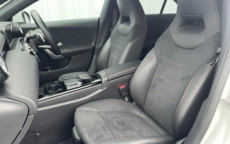 Mercedes-Benz CLA, 2021 год, 2 046 000 рублей, 30 фотография