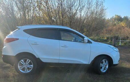 Hyundai ix35 I рестайлинг, 2012 год, 1 250 000 рублей, 2 фотография