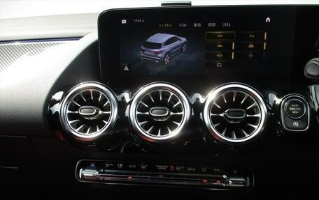 Mercedes-Benz GLA, 2022 год, 2 145 000 рублей, 27 фотография