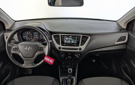 Hyundai Solaris II рестайлинг, 2019 год, 1 100 000 рублей, 23 фотография