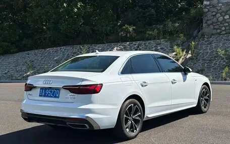 Audi A4, 2022 год, 2 676 000 рублей, 6 фотография