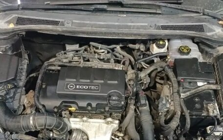 Opel Astra J, 2013 год, 900 000 рублей, 11 фотография