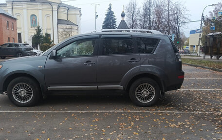 Mitsubishi Outlander III рестайлинг 3, 2008 год, 950 000 рублей, 3 фотография