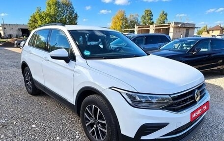 Volkswagen Tiguan II, 2022 год, 2 292 000 рублей, 1 фотография