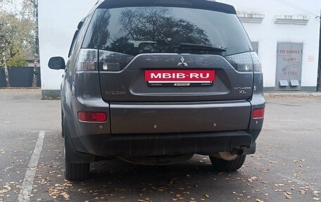 Mitsubishi Outlander III рестайлинг 3, 2008 год, 950 000 рублей, 4 фотография