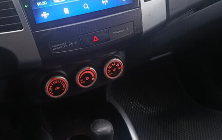 Mitsubishi Outlander III рестайлинг 3, 2008 год, 950 000 рублей, 7 фотография