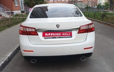 Renault Latitude I, 2013 год, 1 250 000 рублей, 2 фотография