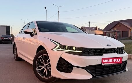 KIA K5, 2021 год, 2 330 000 рублей, 9 фотография
