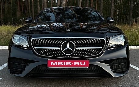 Mercedes-Benz E-Класс, 2019 год, 4 100 000 рублей, 1 фотография