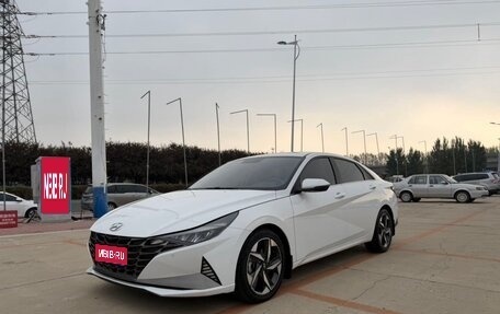Hyundai Elantra, 2023 год, 1 300 000 рублей, 1 фотография