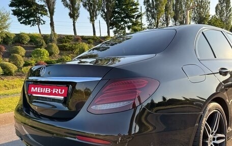 Mercedes-Benz E-Класс, 2019 год, 4 100 000 рублей, 4 фотография