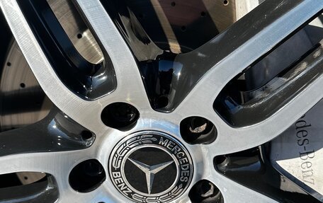 Mercedes-Benz E-Класс, 2019 год, 4 100 000 рублей, 21 фотография