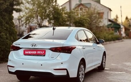 Hyundai Solaris II рестайлинг, 2019 год, 1 290 000 рублей, 1 фотография