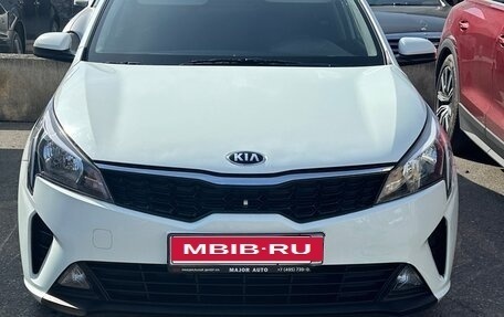 KIA Rio IV, 2020 год, 1 430 000 рублей, 1 фотография