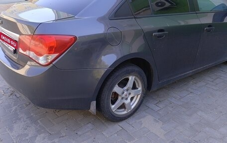 Chevrolet Cruze II, 2011 год, 610 000 рублей, 6 фотография
