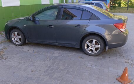 Chevrolet Cruze II, 2011 год, 610 000 рублей, 8 фотография