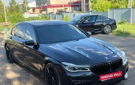 BMW 7 серия, 2017 год, 3 300 000 рублей, 2 фотография