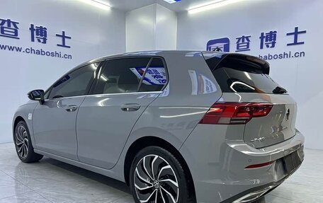 Volkswagen Golf VIII, 2023 год, 1 900 000 рублей, 4 фотография