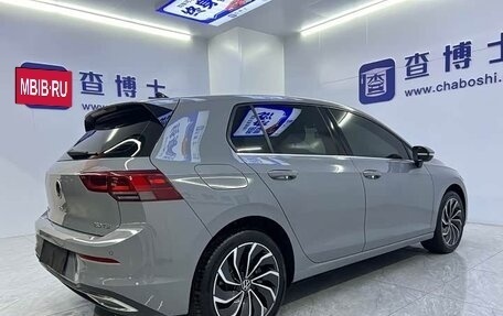 Volkswagen Golf VIII, 2023 год, 1 900 000 рублей, 7 фотография