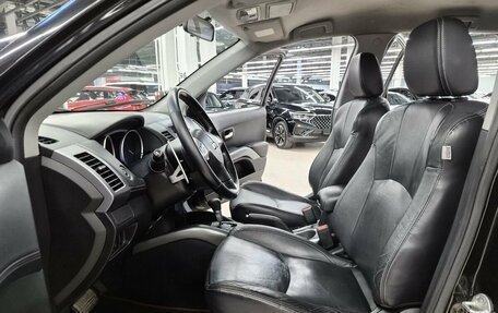 Mitsubishi Outlander III рестайлинг 3, 2010 год, 1 029 000 рублей, 3 фотография