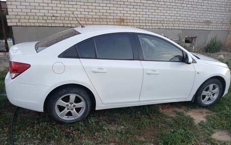 Chevrolet Cruze II, 2011 год, 515 000 рублей, 8 фотография