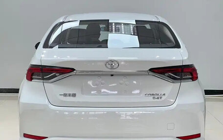 Toyota Corolla, 2023 год, 1 210 000 рублей, 5 фотография