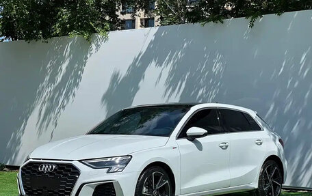 Audi A3, 2023 год, 1 650 000 рублей, 1 фотография