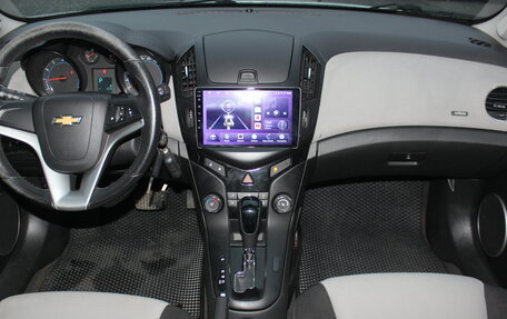 Chevrolet Cruze II, 2013 год, 647 000 рублей, 7 фотография