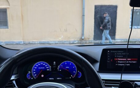 BMW 5 серия, 2019 год, 4 250 000 рублей, 9 фотография