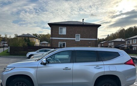 Mitsubishi Pajero Sport III рестайлинг, 2018 год, 2 750 000 рублей, 2 фотография