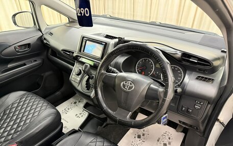Toyota Wish II, 2013 год, 1 379 000 рублей, 11 фотография